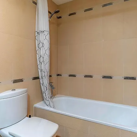 4207 - Ab Sant Adria De Besos Apartment